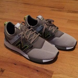 New Balance 247